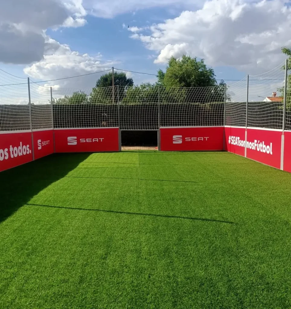 Hermoso campo de fútbol 3 vs 3